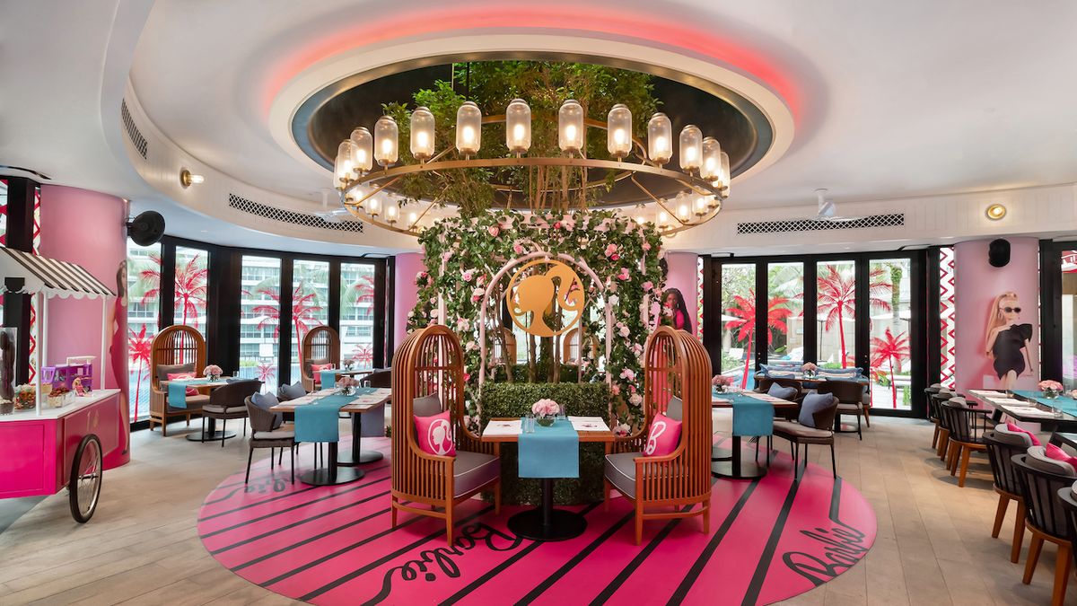 Barbie hotel láká na interiéry detailně inspirované světem proslulých panenek